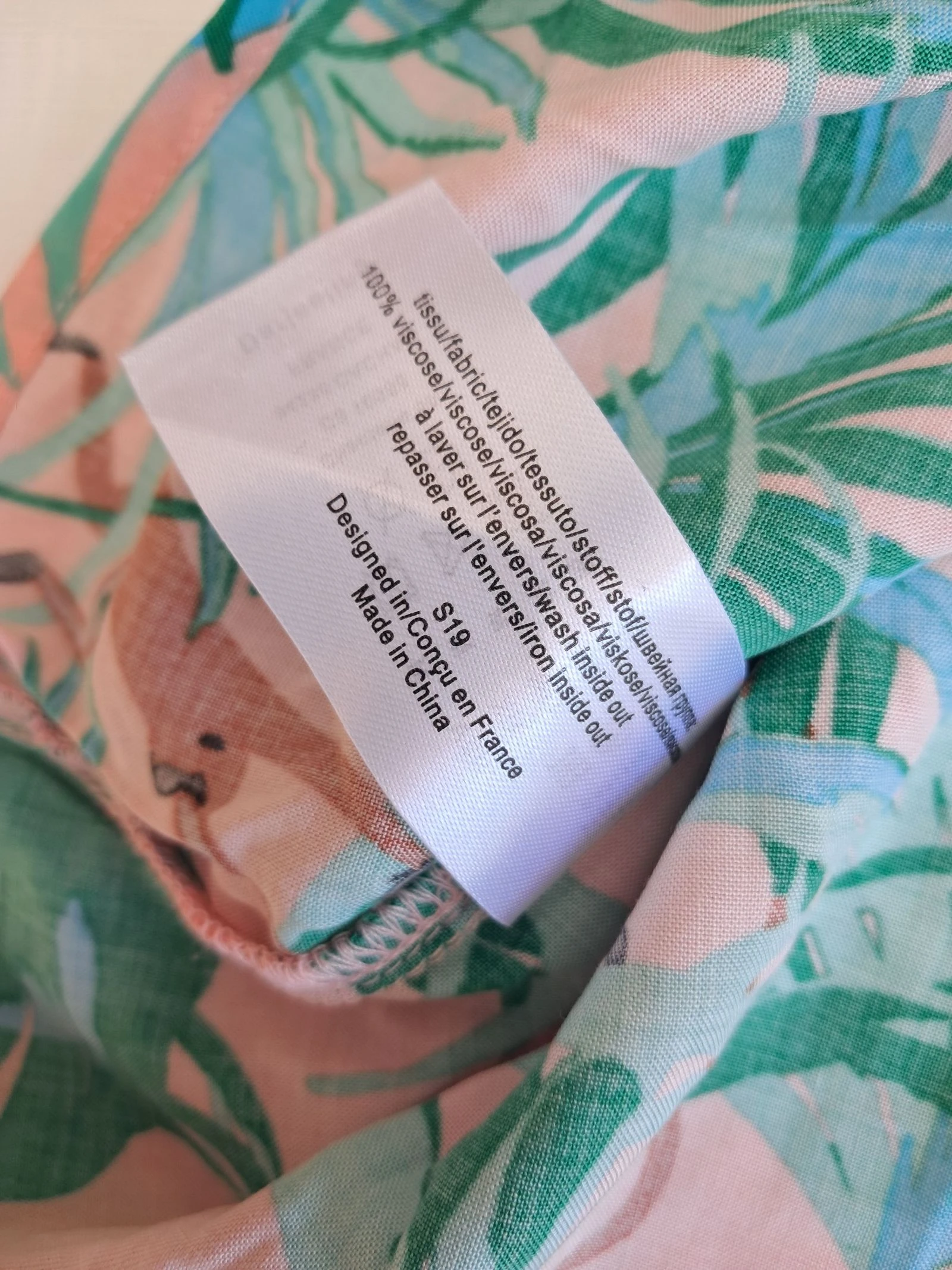 Top con tirantes Darjeeling, con estampado tropical original 38 nuevo (folaje y animales) – photo 9